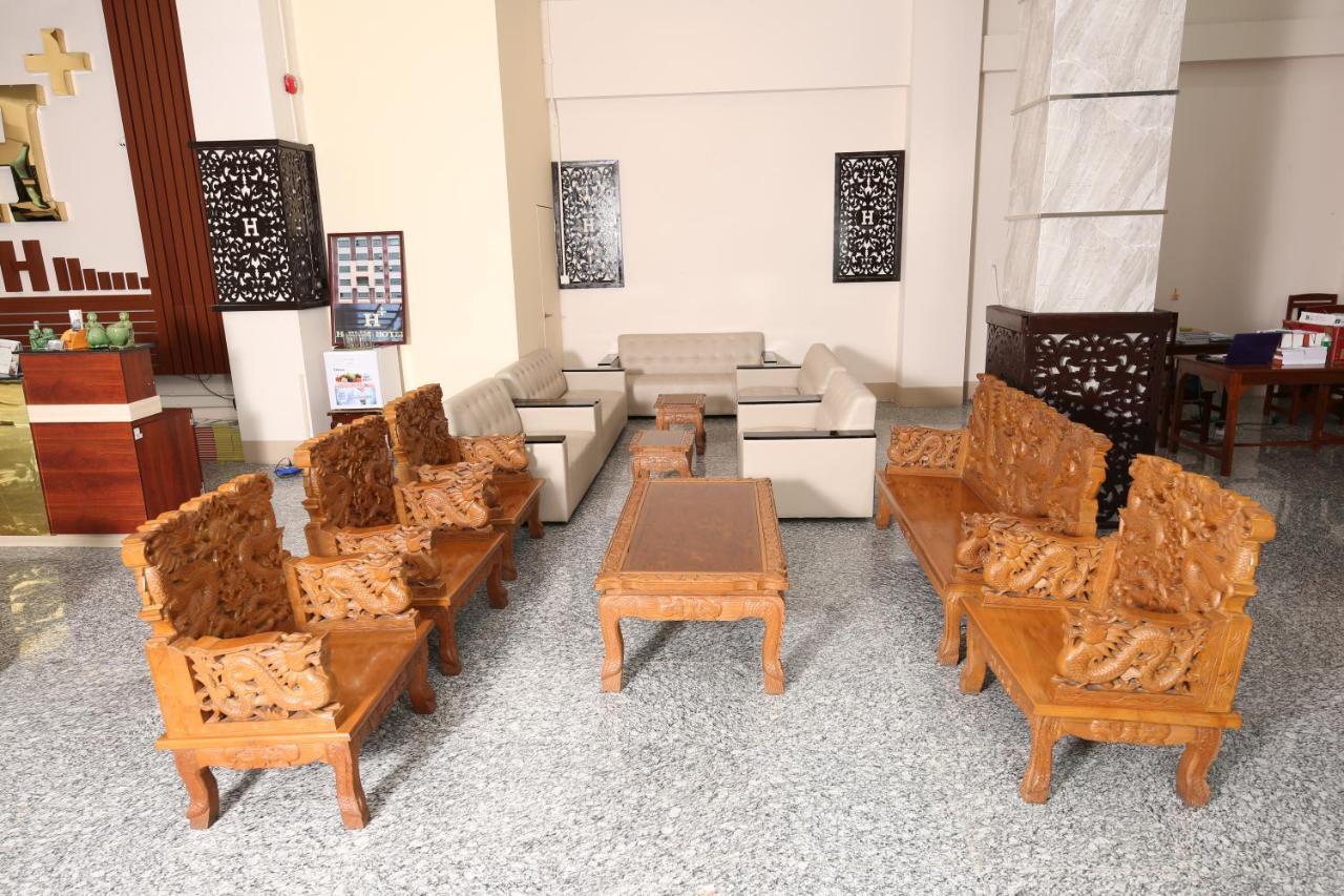 H Plus Hotel Янгон Экстерьер фото